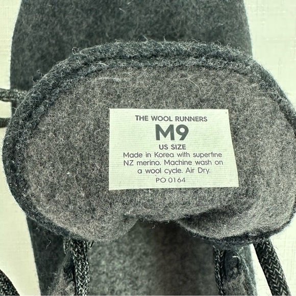 Allbirds Men’s size 9 Dark Gray Wool Runners Sneakers - Picture 8 of 11